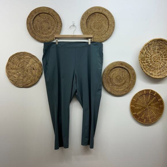 $109 Athleta Blue Athleisure Cosmic Kick Flare Pant Pants Plus Size 24 - Picture 2 of 7